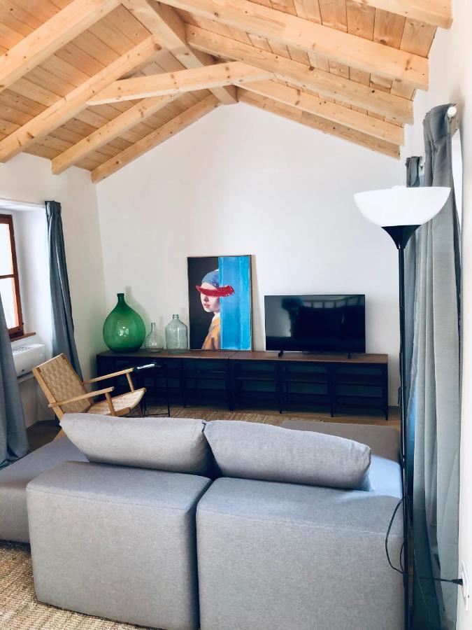 Seayou!***Charming 1-Bedroom Rental Unit In The Old City Center Of Cres Exteriér fotografie