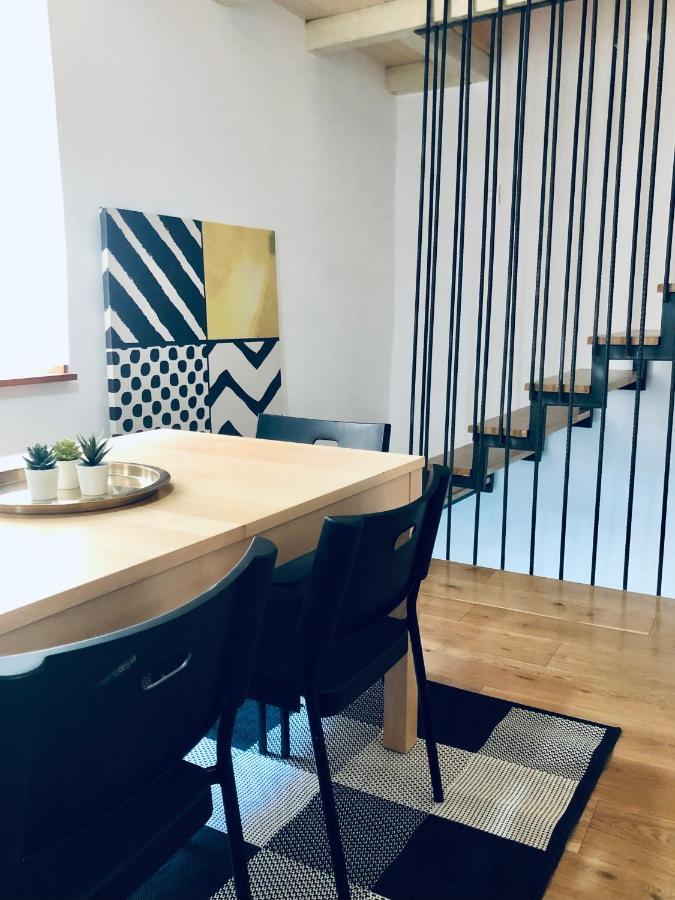 Seayou!***Charming 1-Bedroom Rental Unit In The Old City Center Of Cres Exteriér fotografie