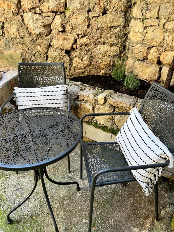 Seayou!***Charming 1-Bedroom Rental Unit In The Old City Center Of Cres Exteriér fotografie